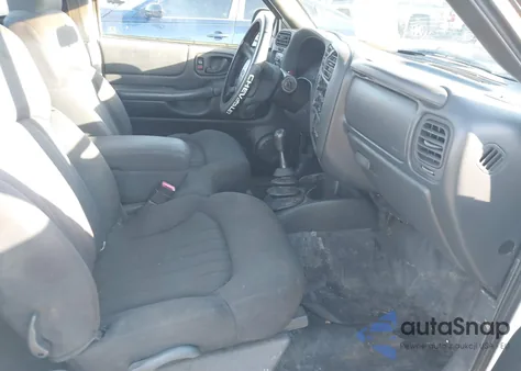 2003 Chevrolet S-10 из США, поврежденный, VIN 1GCCS14H138170578